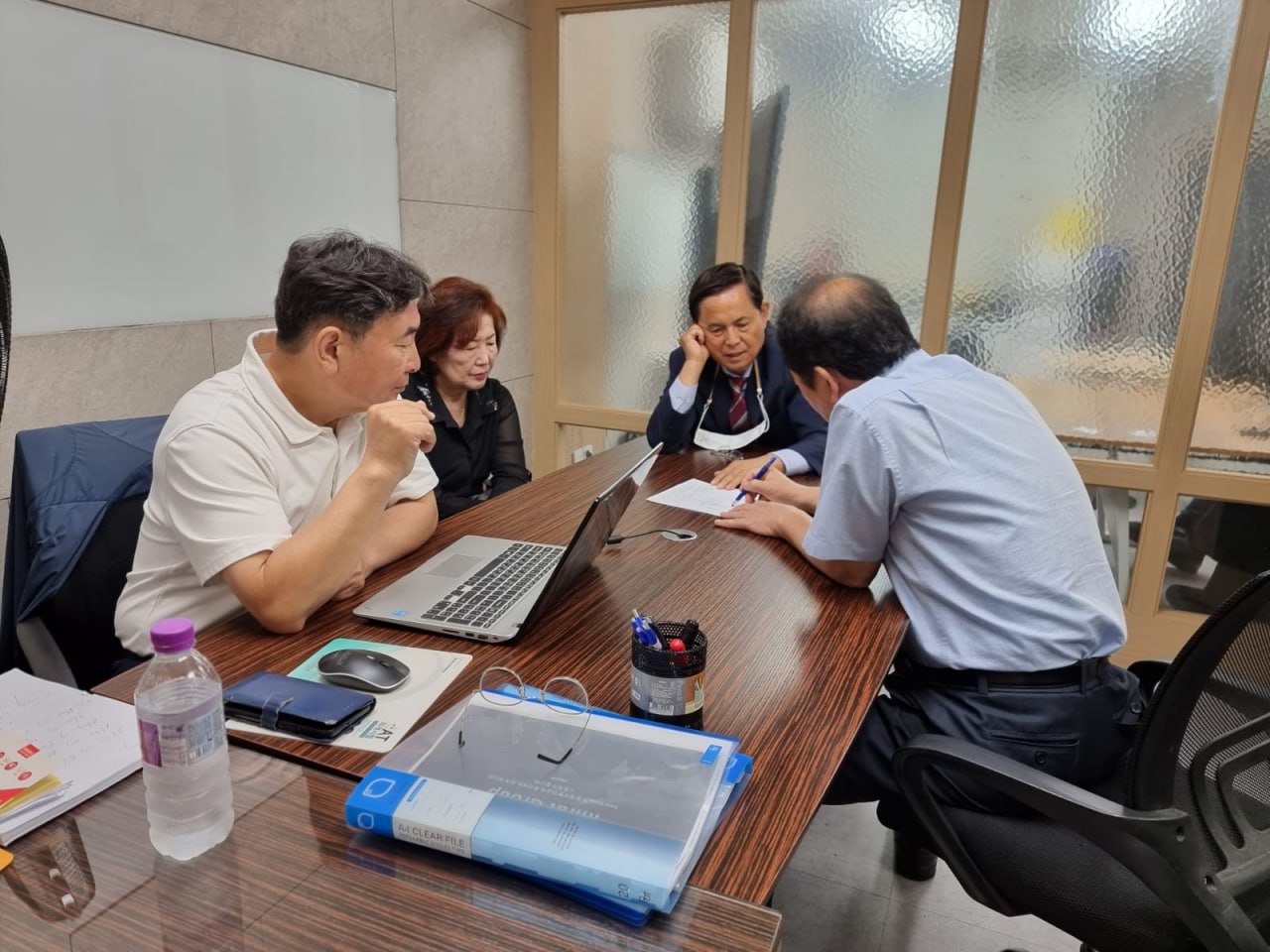 Business Meeting of IG Partners at the Seoul Branch: Strengthening Presence in South Korea